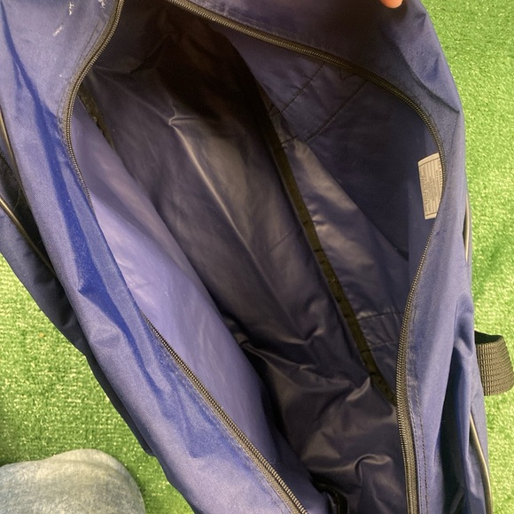 Vintage Y2K Nike Mini Duffle Bag - Picture 4 of 5